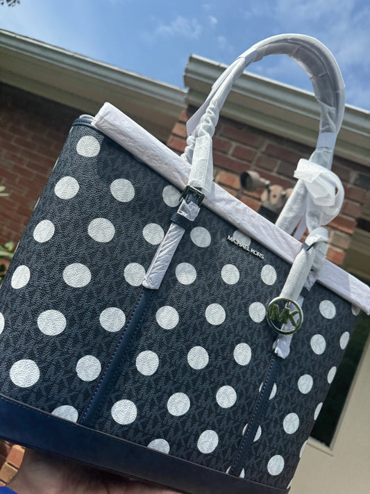 New Bag For The Summer - MK Tote